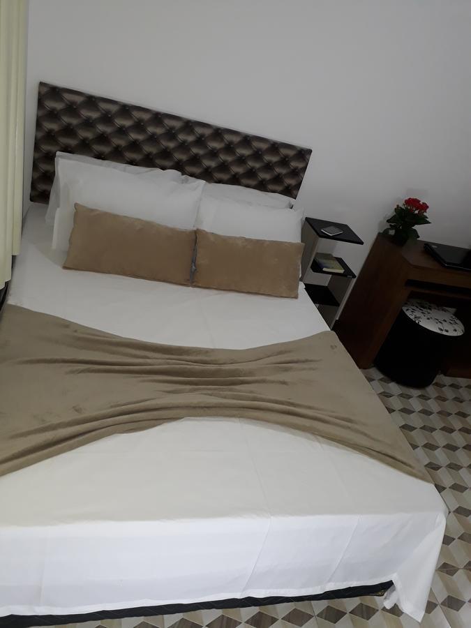 Hotel Lincohn Montes Claros Exterior photo